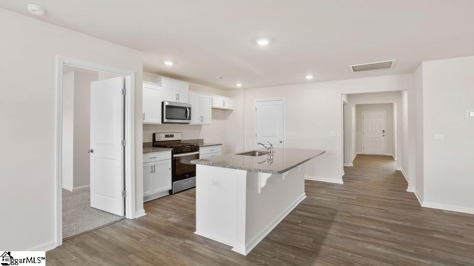 407 Caprock Court Seneca, SC 29678 - Photo 17 of 33