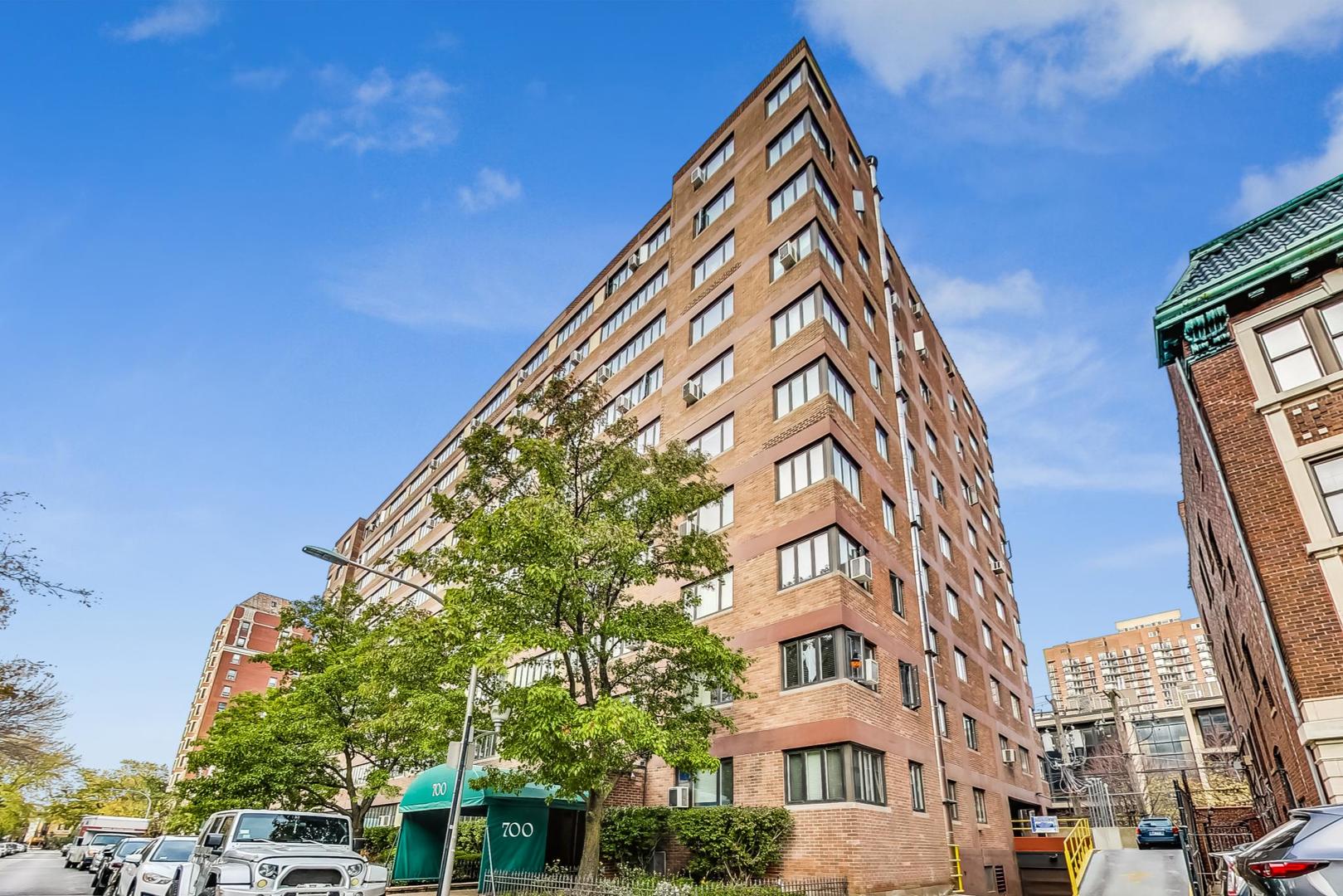 700 West Bittersweet Place, Unit 807 Chicago, IL 60613 - Photo 24 of 24 Gallery Image 24