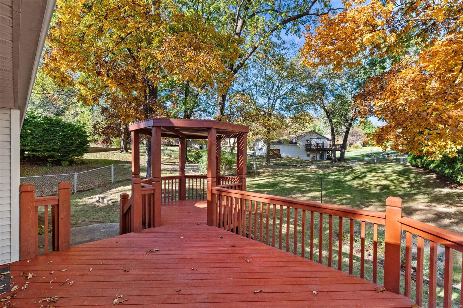 801 Green Ridge Lane St. Peters, MO 63376 - Photo 14 of 18