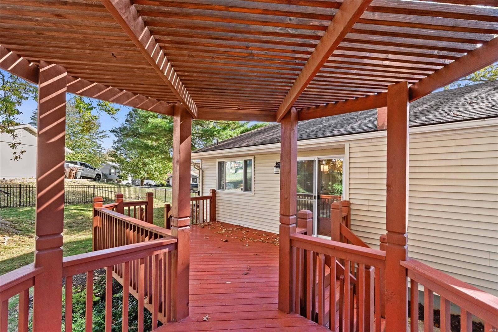 801 Green Ridge Lane St. Peters, MO 63376 - Photo 15 of 18