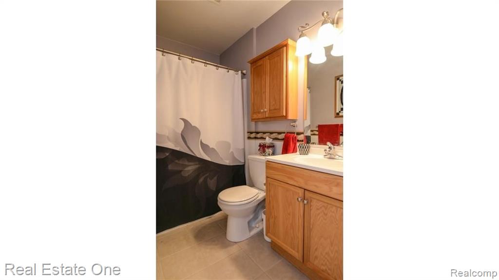 267 Wood Point Howell, MI 48843 - Photo 21 of 39