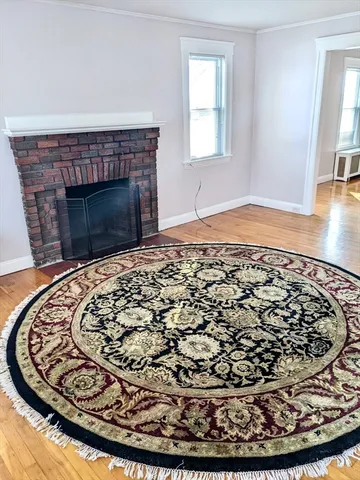 $2,200 | 18 Coombs Road, Unit 2, Worcester, MA 01602