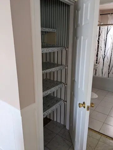 $2,200 | 18 Coombs Road, Unit 2, Worcester, MA 01602