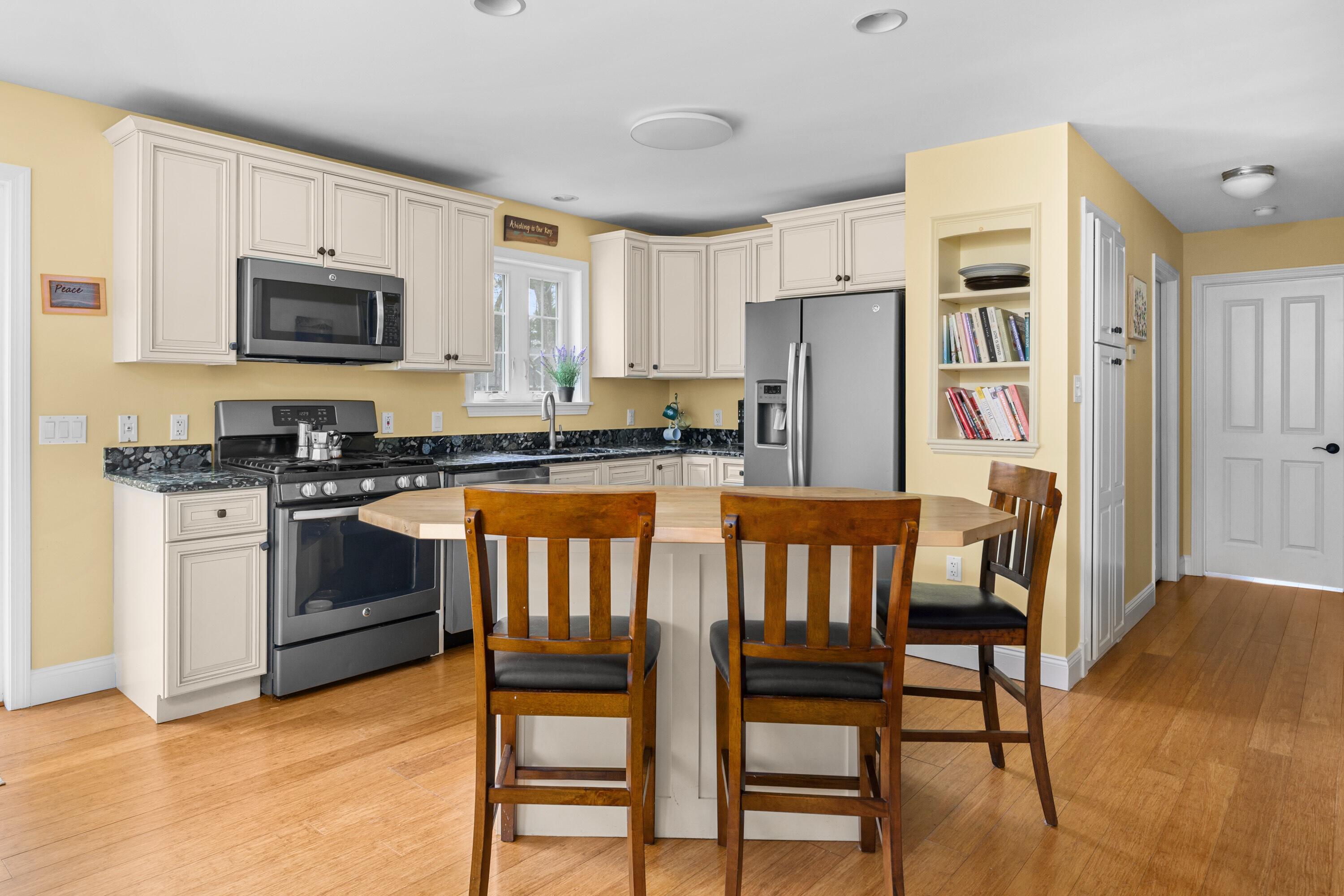 239 Cider Hill Road York, ME 03909 - Photo 11 of 43 Kitchen