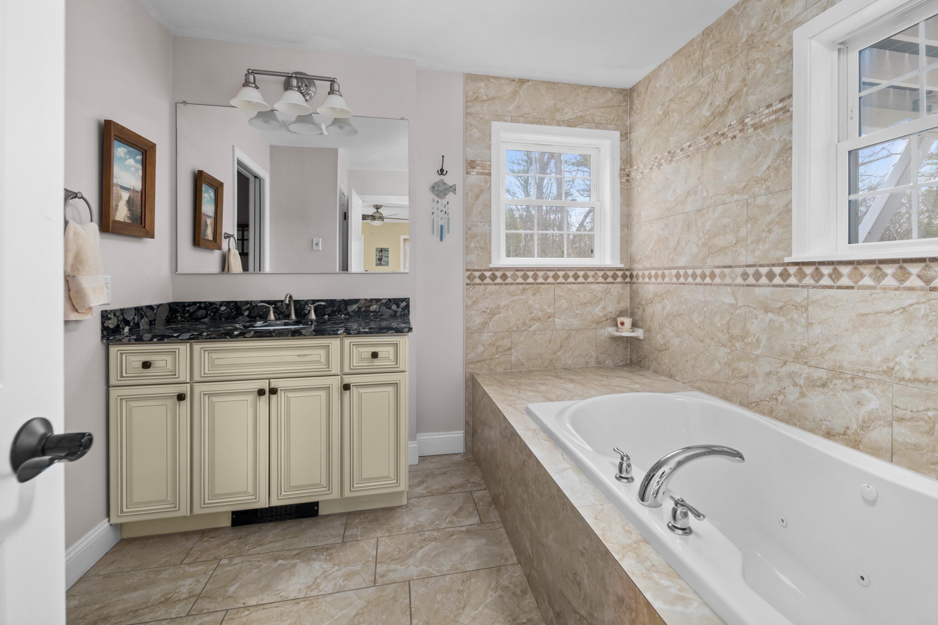 239 Cider Hill Road York, ME 03909 - Photo 18 of 43 1st Floor Primary Bath