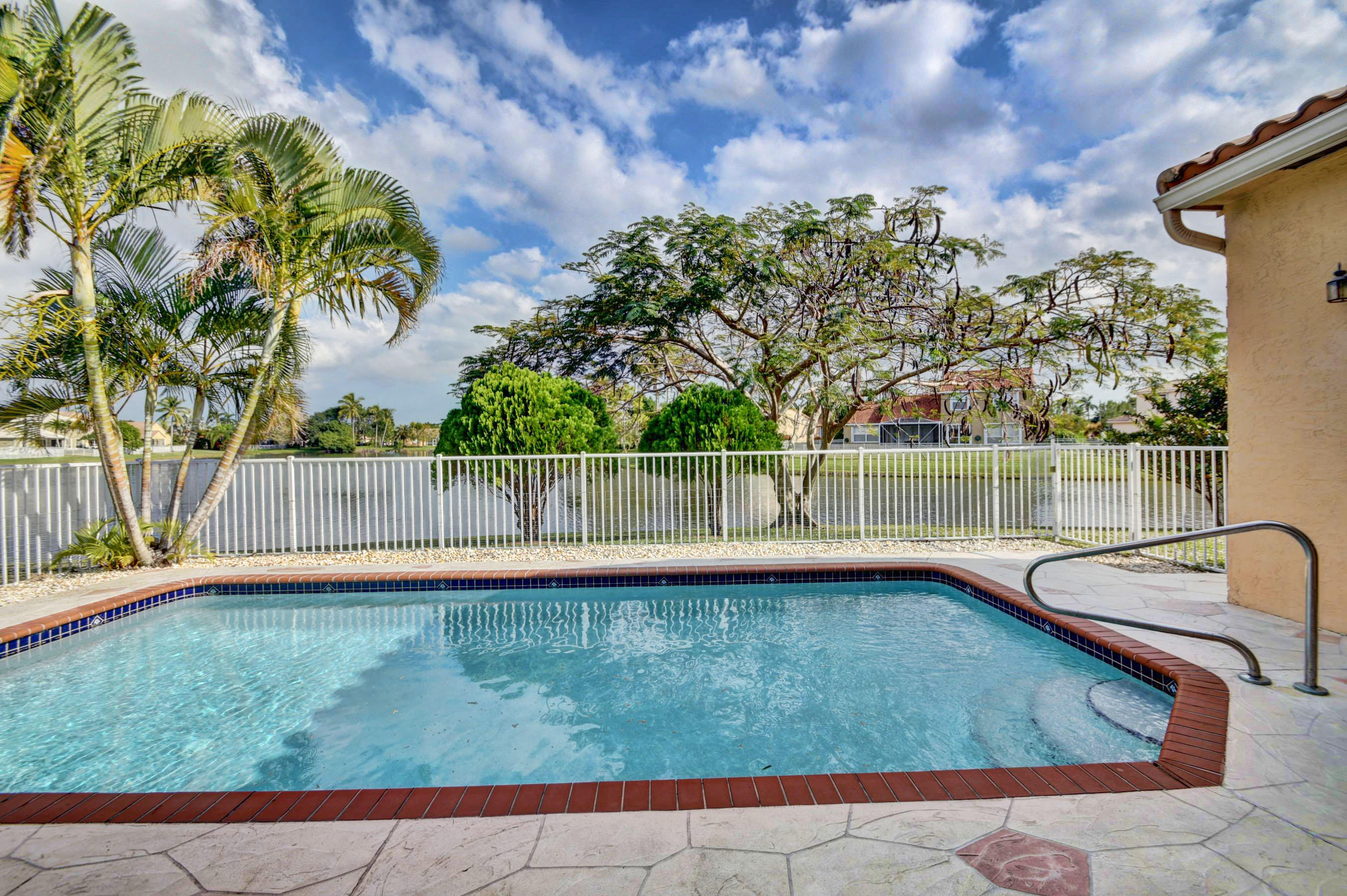 18590 Serena Pointe Lane Boca Raton, FL 33496 - Photo 31 of 41 DSC_4135_6_7_8_9