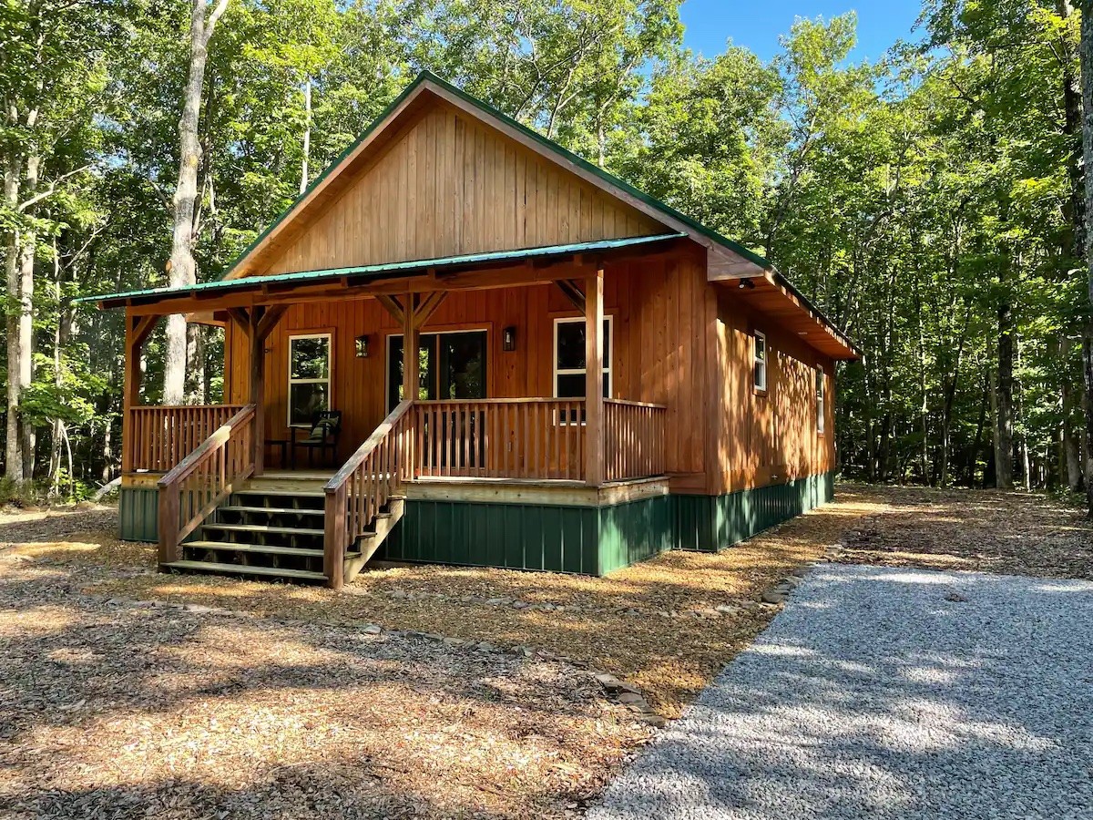 2587 Cooley's Rift Boulevard Pelham, TN 37366 - Photo 1 of 25 a view of a house with a yard