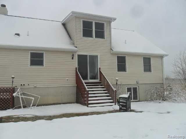 68515 Omo Road Ray, MI 48096 - Photo 2 of 25 SAM_4111
