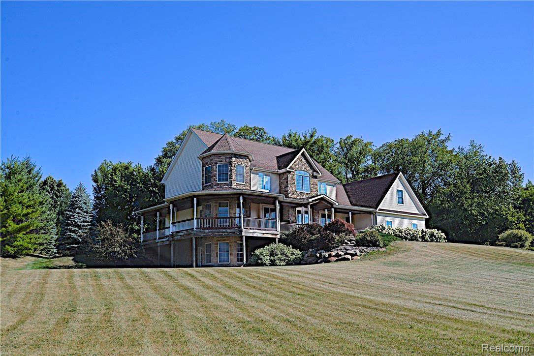 2475 Sundance Ridge Howell, MI 48843 - Photo 2 of 67 DSC_9219.jpg