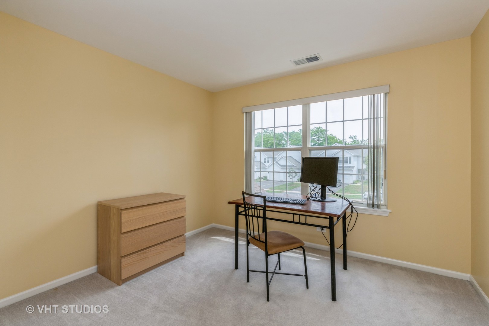 17773 Braewick Road Gurnee, IL 60031 - Photo 11 of 16