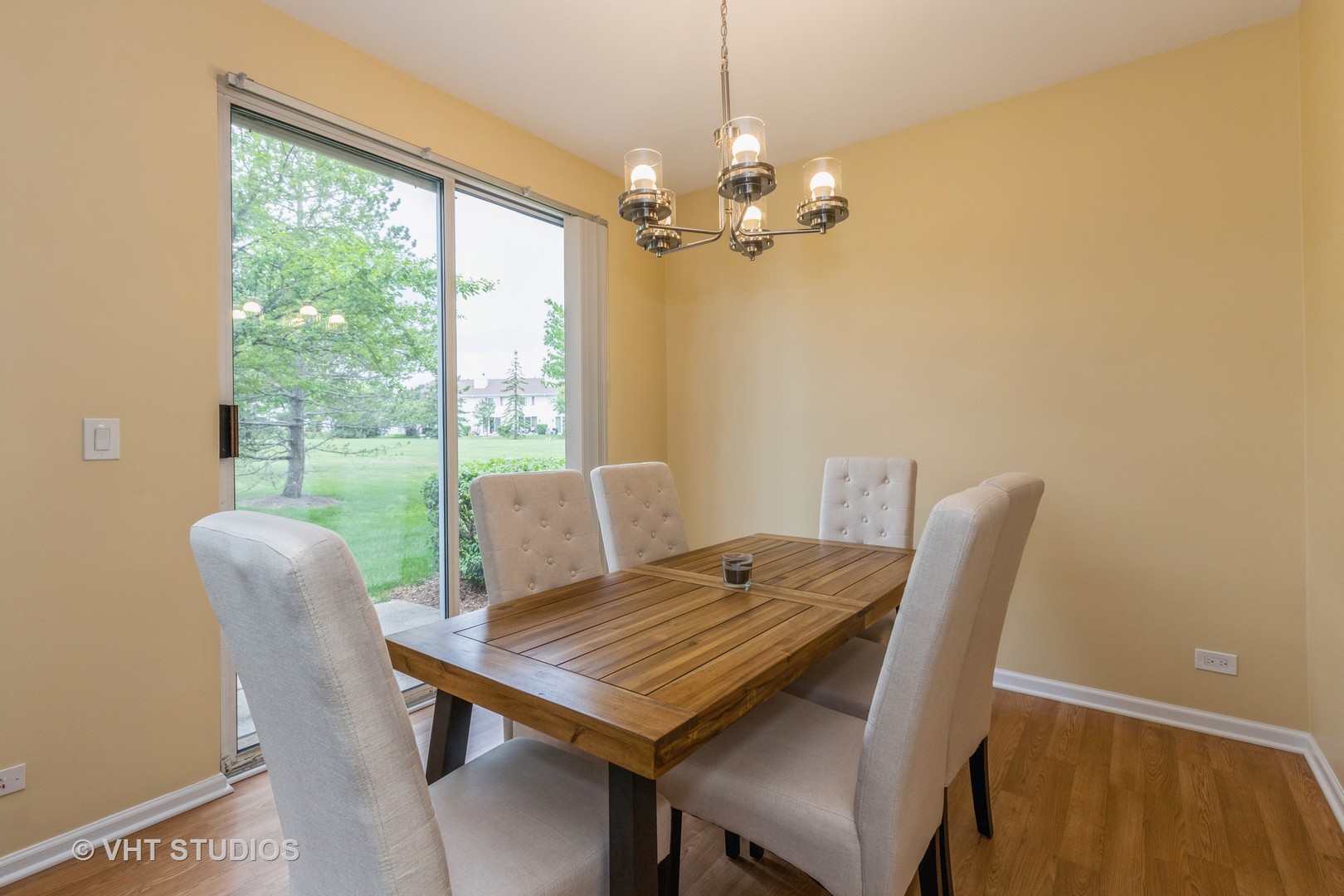 17773 Braewick Road Gurnee, IL 60031 - Photo 4 of 16