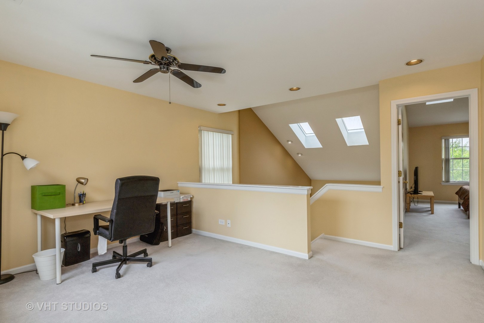 17773 Braewick Road Gurnee, IL 60031 - Photo 8 of 16
