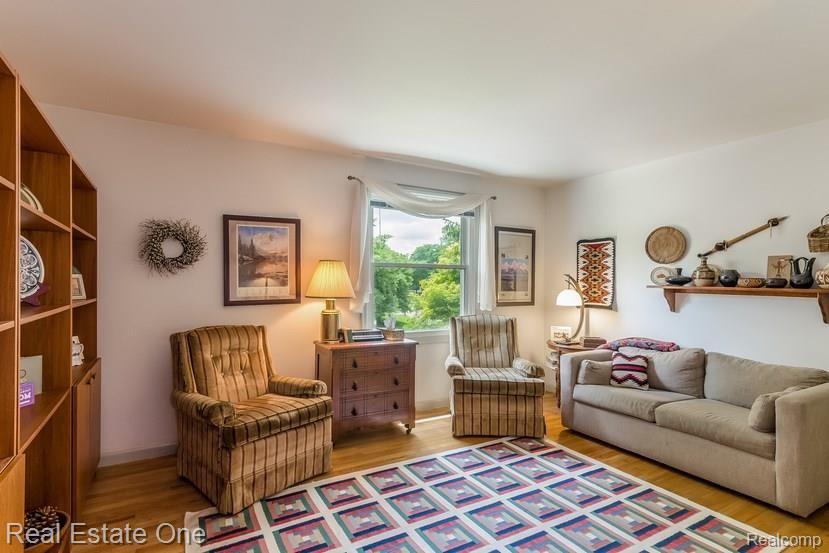 30067 Fox Grove Road Farmington Hills, MI 48334 - Photo 20 of 29