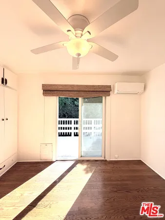 a view of an entryway