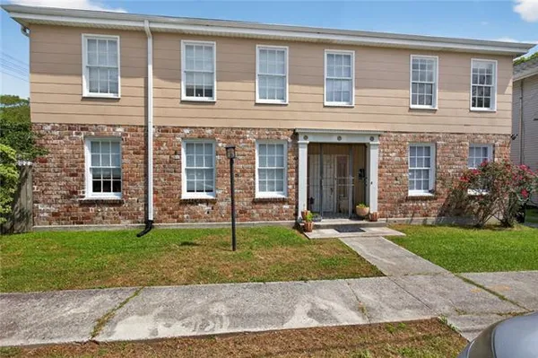 $2,800 | 7933 Belfast Street, Unit UPPR, New Orleans, LA 70125