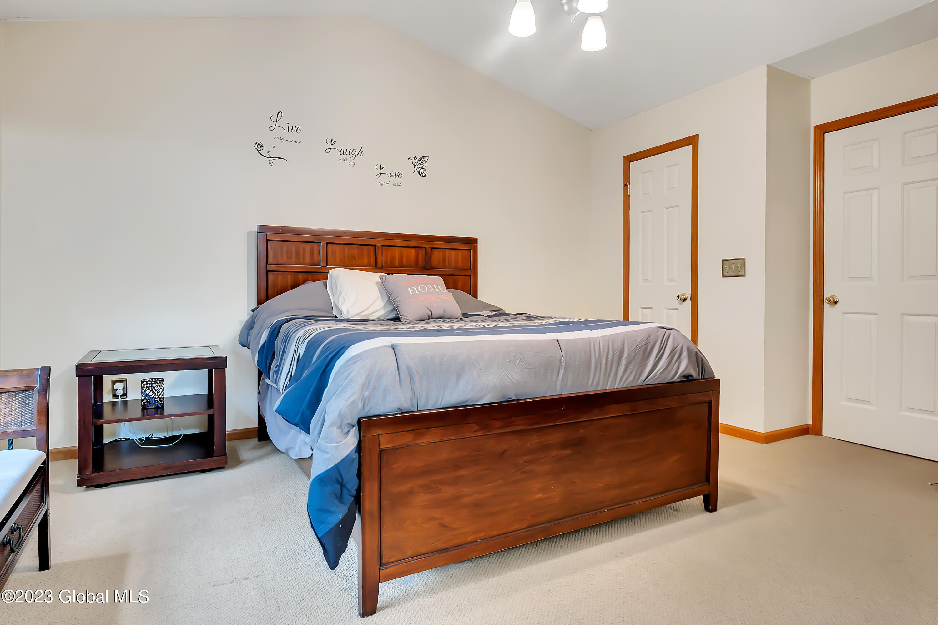 25 Stratton Circle Troy, NY 12182 - Photo 28 of 35 P1290356