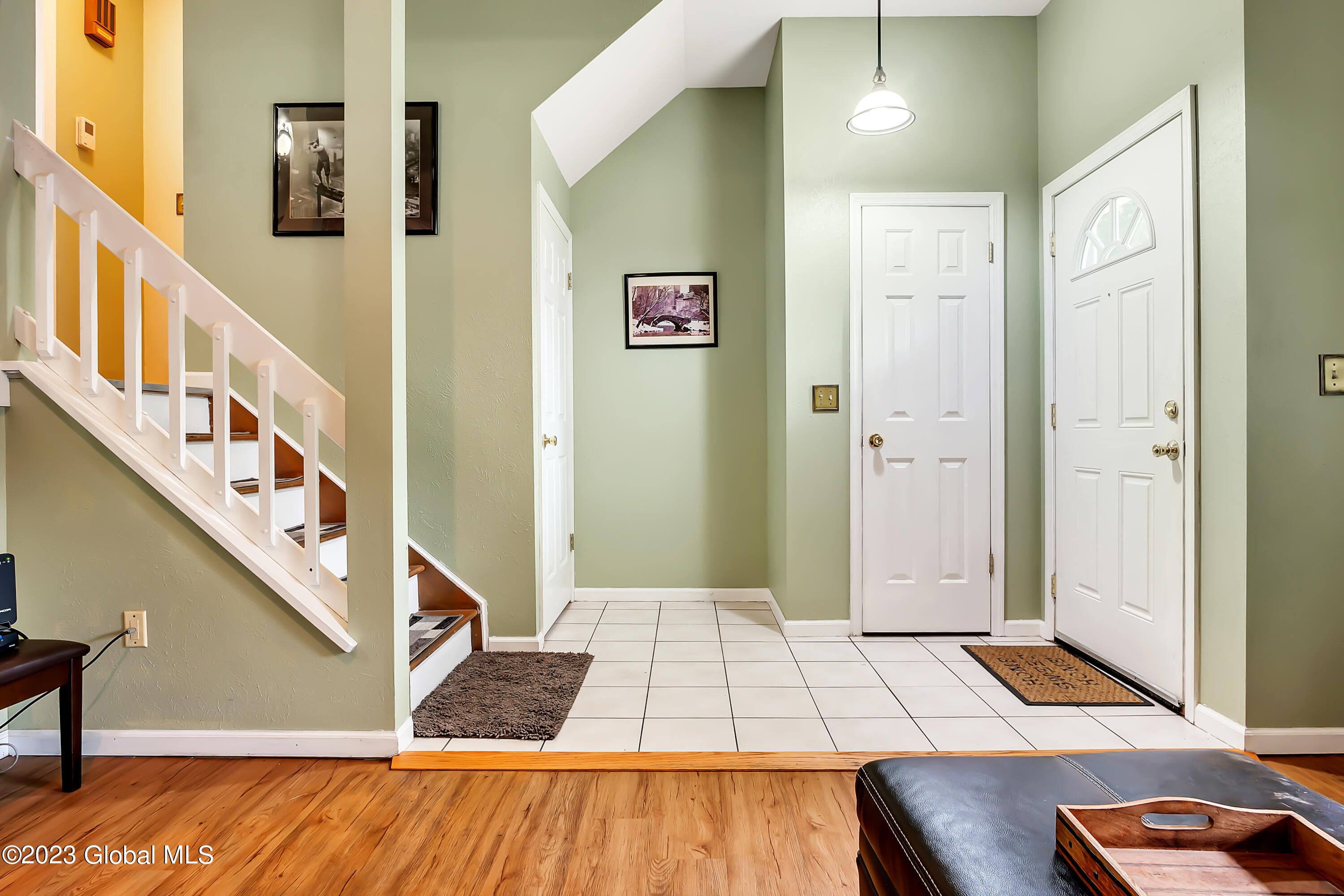 25 Stratton Circle Troy, NY 12182 - Photo 6 of 35 P1290185