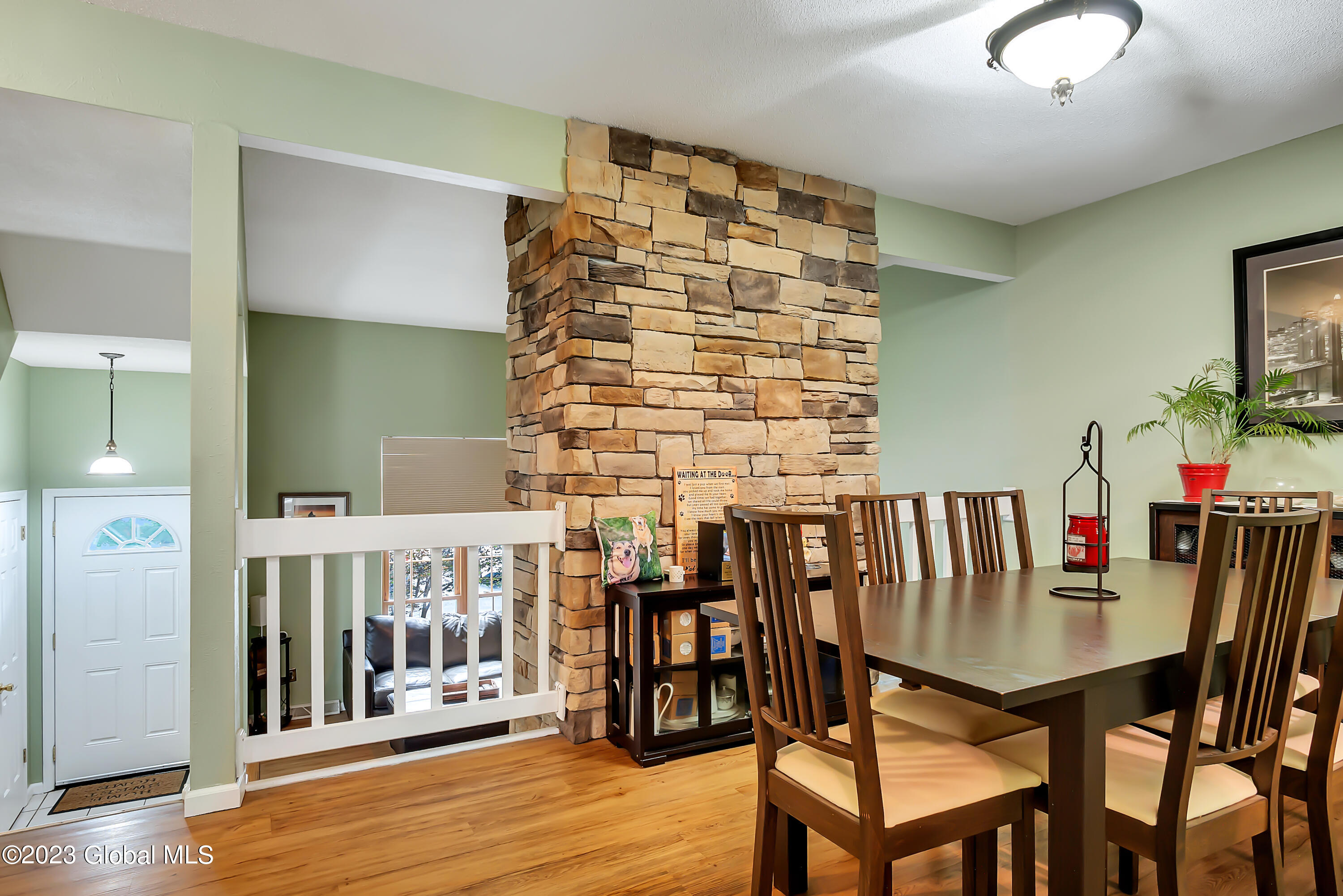 25 Stratton Circle Troy, NY 12182 - Photo 10 of 35 P1290240