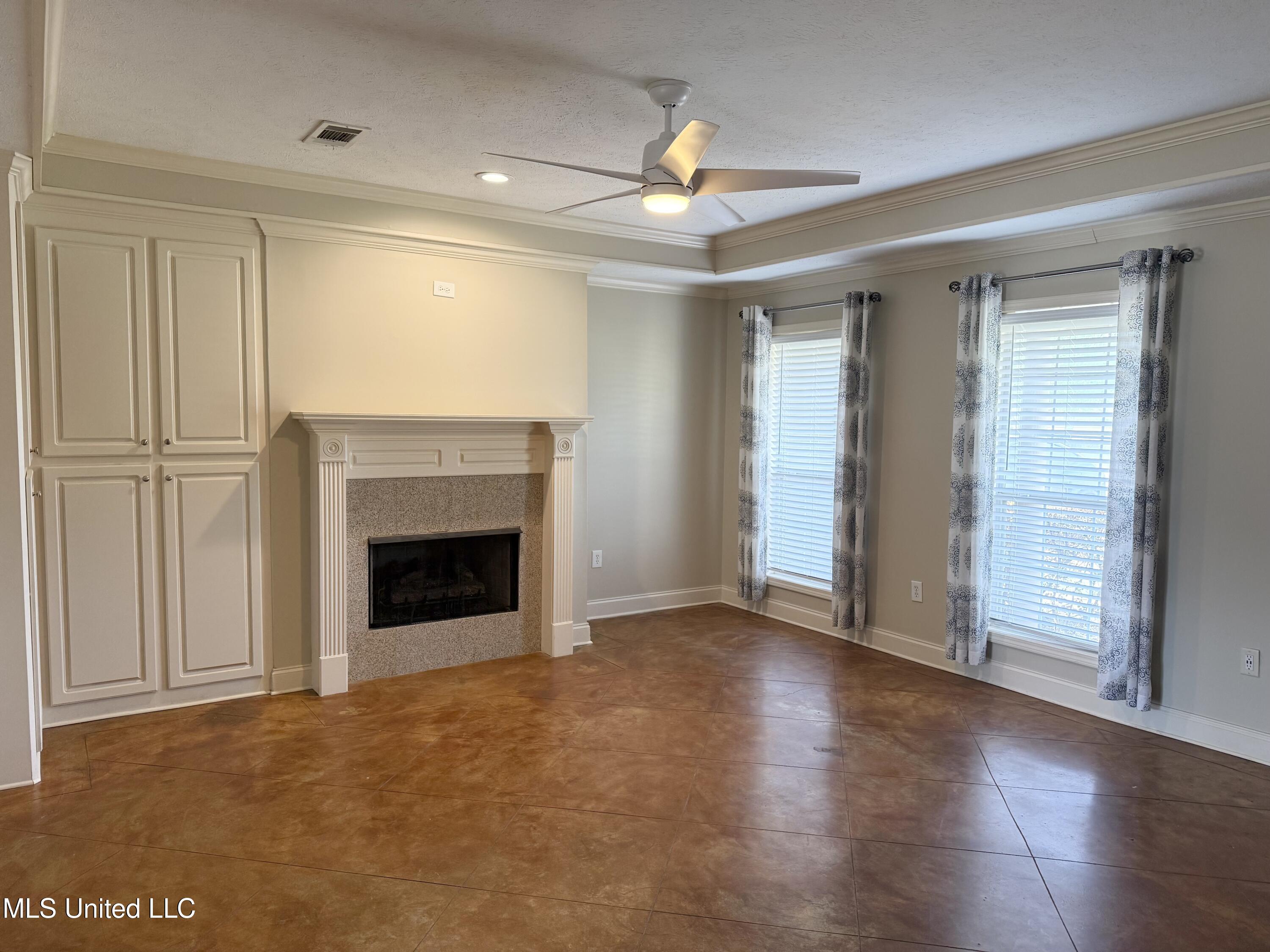 104 West Pinebrook Drive Brandon, MS 39047 - Photo 4 of 15 IMG_4409