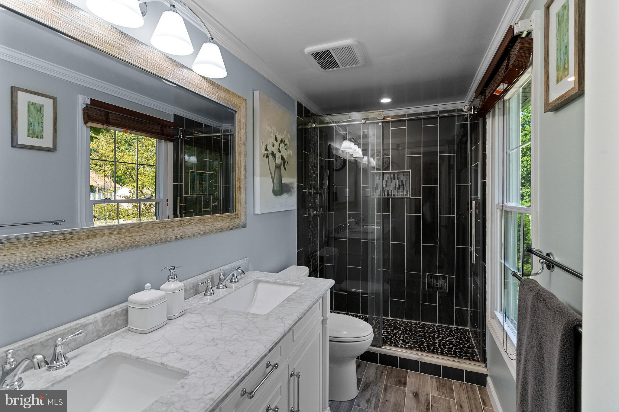 172 Bateman Road Langhorne, PA 19047 - Photo 17 of 37 Master Bathroom