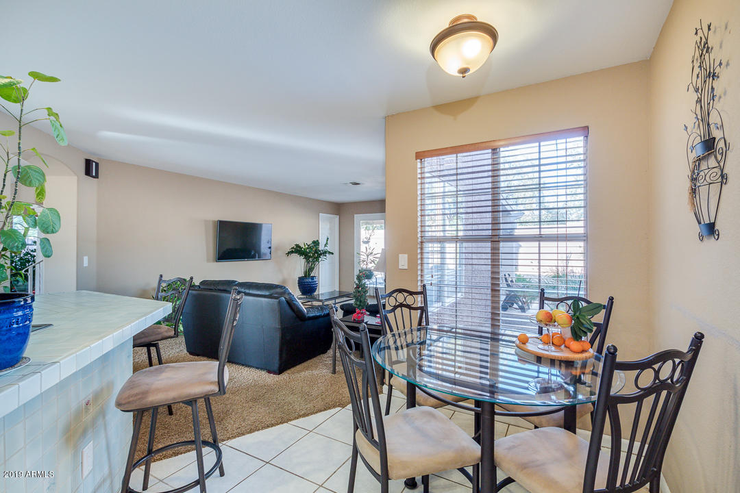 15858 South 33rd Place Phoenix, AZ 85048 - Photo 11 of 33 14-33rd