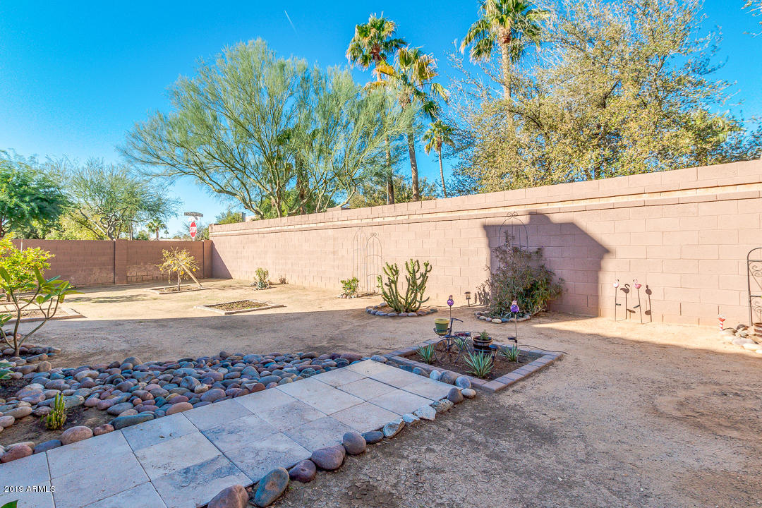 15858 South 33rd Place Phoenix, AZ 85048 - Photo 31 of 33 35-33rd