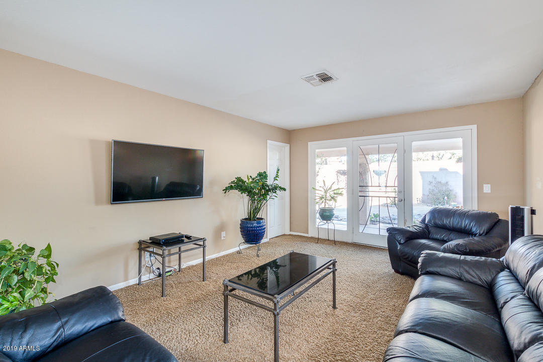 15858 South 33rd Place Phoenix, AZ 85048 - Photo 5 of 33 08-33rd