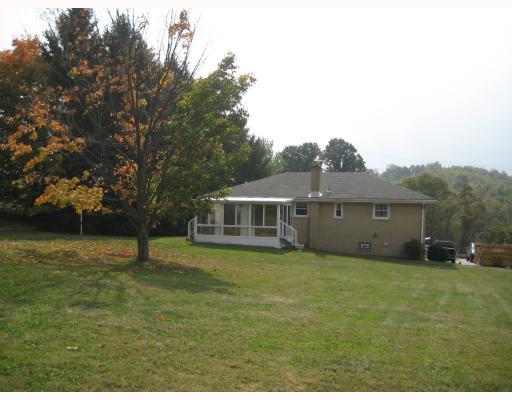 169 Bateman Road Oakdale, PA 15071 - Photo 9 of 11 Exterior Front.