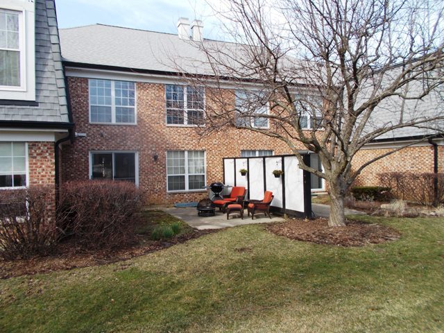 160 West Golf Road Libertyville, IL 60048 - Photo 2 of 12 a view of a house with backyard porch and sitting area