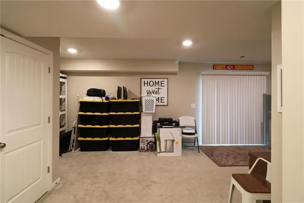 $349,900 | 10009 Karyn Court, Peculiar, MO 64078