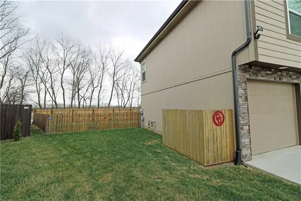 $349,900 | 10009 Karyn Court, Peculiar, MO 64078