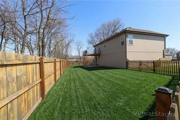 $349,900 | 10009 Karyn Court, Peculiar, MO 64078