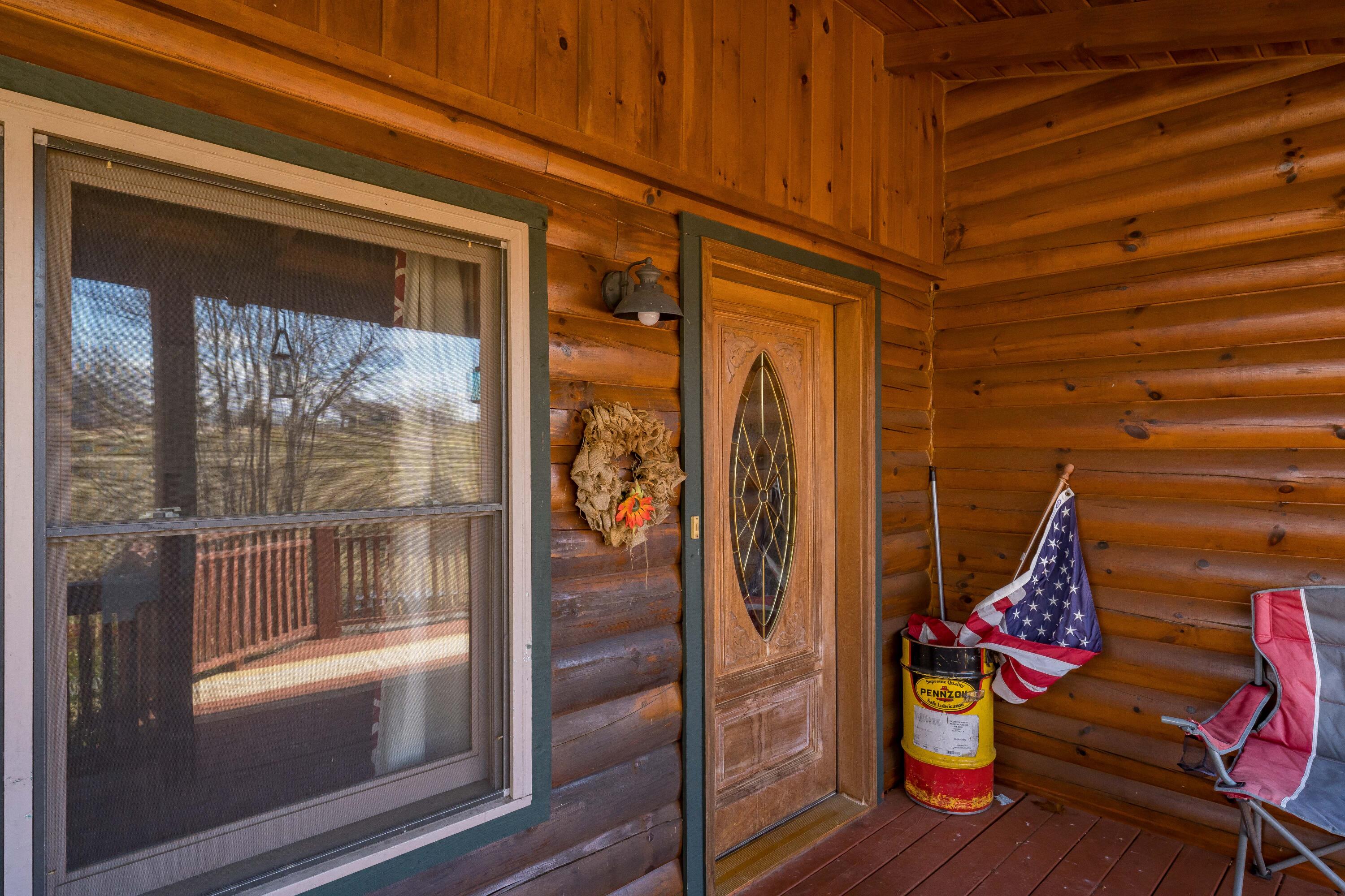 335 Claude Simmons Road Johnson City, TN 37604 - Photo 3 of 66 335 Claude Simmons Road 10 of 68