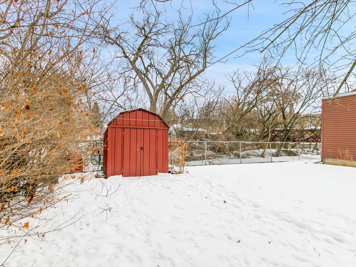 4952 North Bernard Street Chicago, IL 60625 - Photo 30 of 45