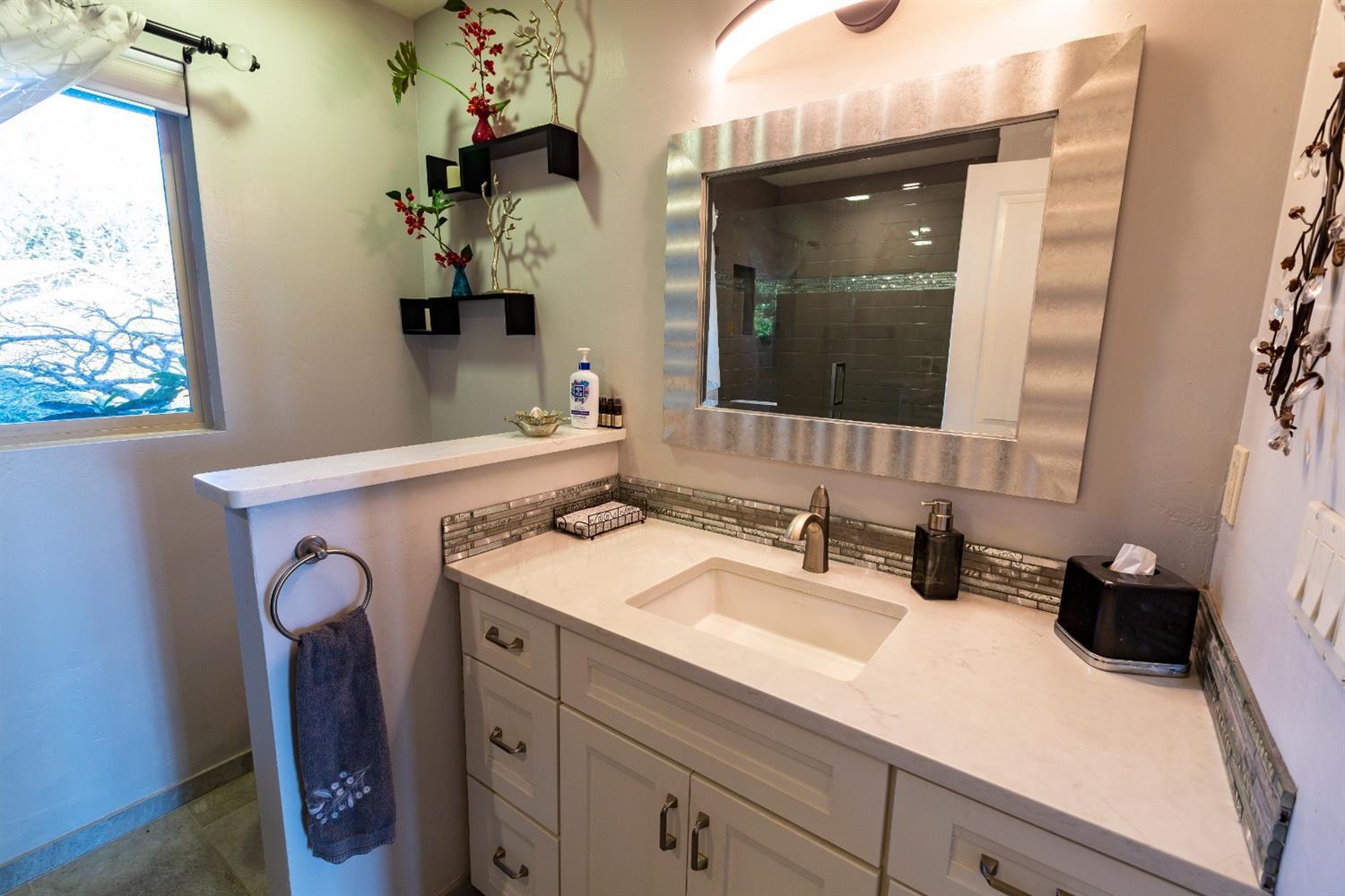 3900 Hillcrest Road Medford, OR 97504 - Photo 23 of 35 Gallery Image 23