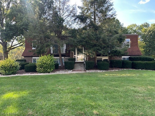 4376 Darrow Road, Unit 7 Stow, OH 44224 - Photo 2 of 23 View of yard
