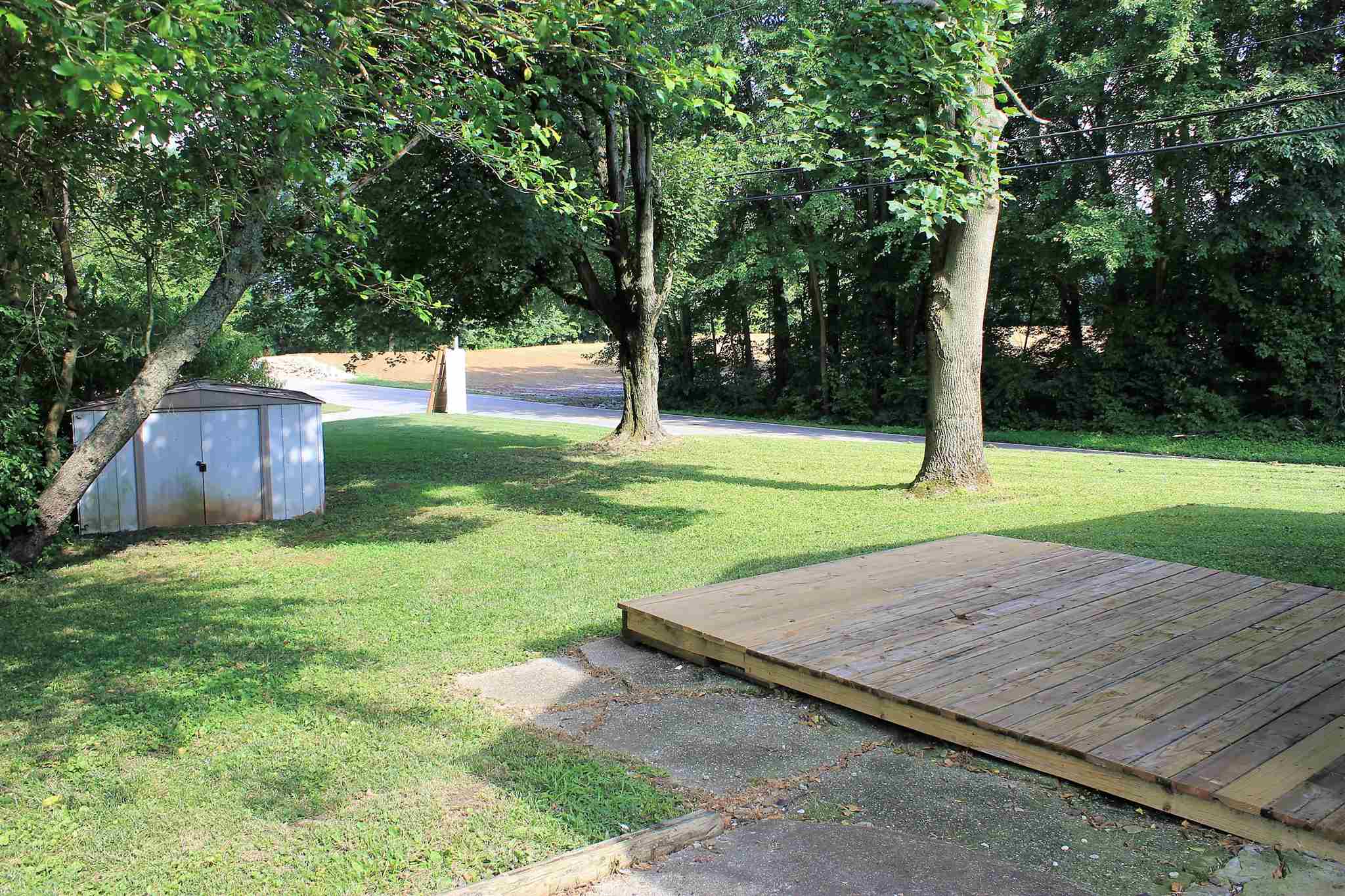 576 South Truman Road Jasper, IN 47546 - Photo 24 of 27 Gallery Image 24