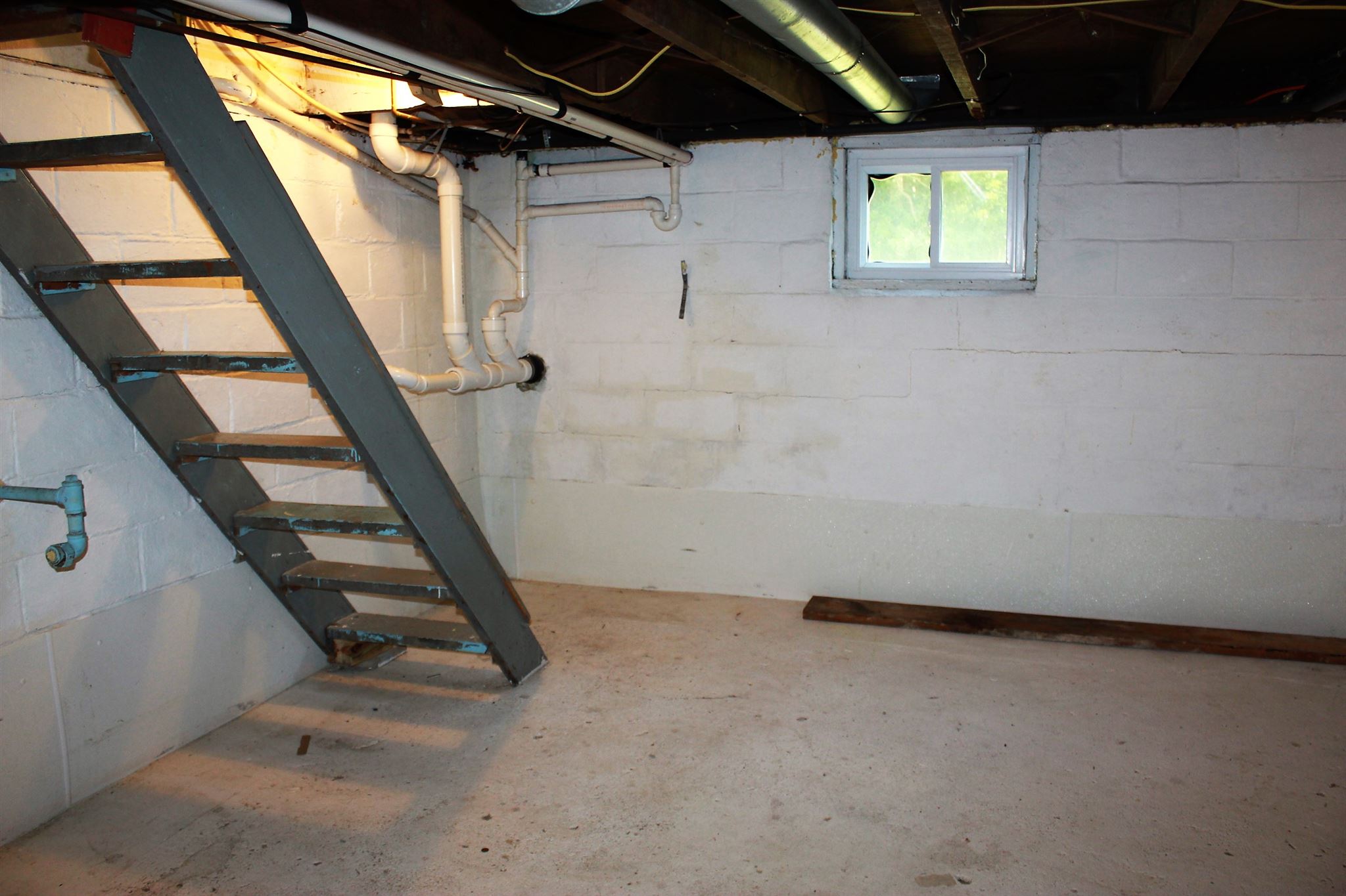 576 South Truman Road Jasper, IN 47546 - Photo 25 of 27 Gallery Image 25