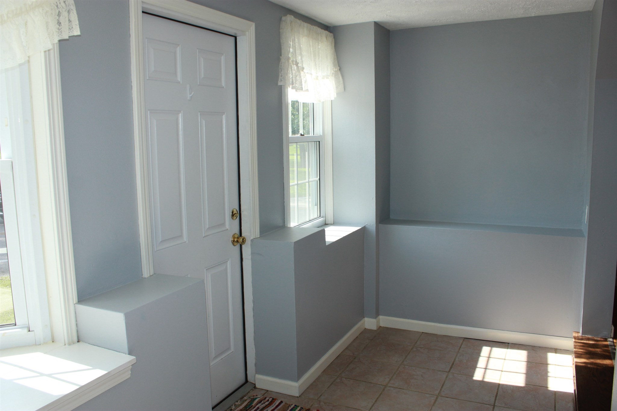 576 South Truman Road Jasper, IN 47546 - Photo 5 of 27 Gallery Image 5