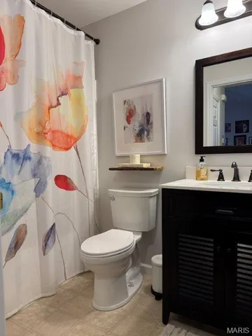 $330,000 | 2274 Wills Hollow Drive, St. Peters, MO 63376