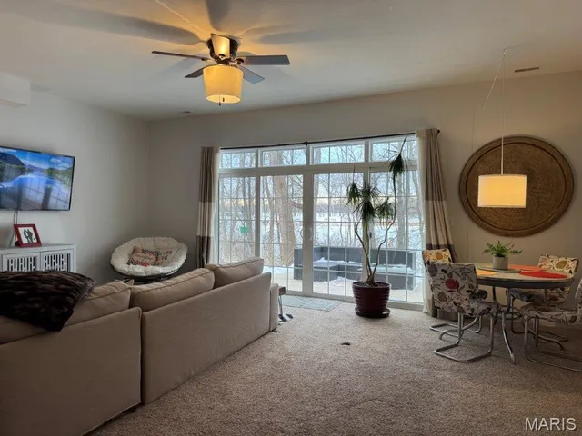 $330,000 | 2274 Wills Hollow Drive, St. Peters, MO 63376