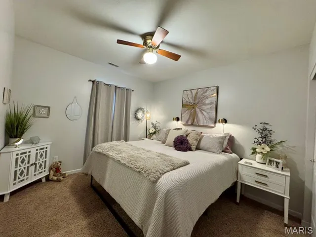 $330,000 | 2274 Wills Hollow Drive, St. Peters, MO 63376