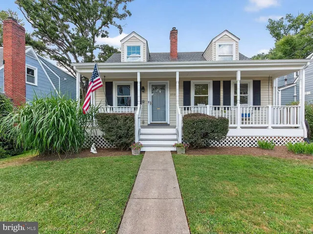 $4,500 | 5713 19th Street North, Arlington, VA 22205