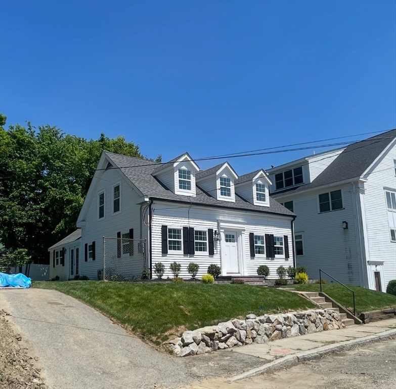 2 Mechanic Street Merrimac, MA 01860 - Photo 1 of 38