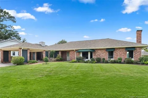 $400,000 | 200 Griffith Street, Lake Charles, LA 70601