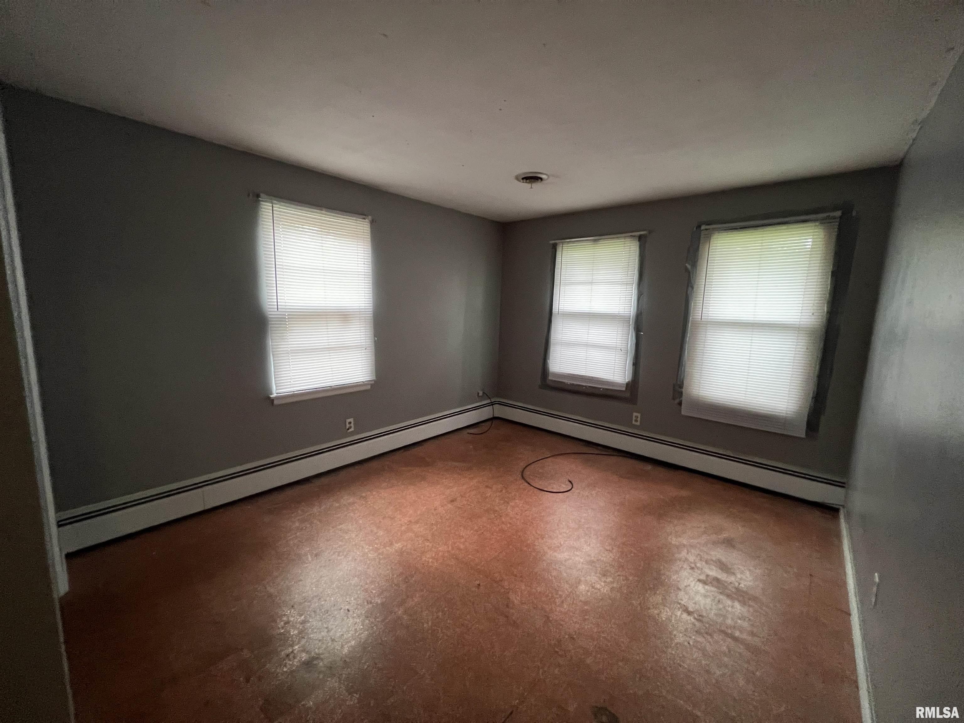 177 West Guth Road Washington, IL 61571 - Photo 8 of 15 Gallery Image 8