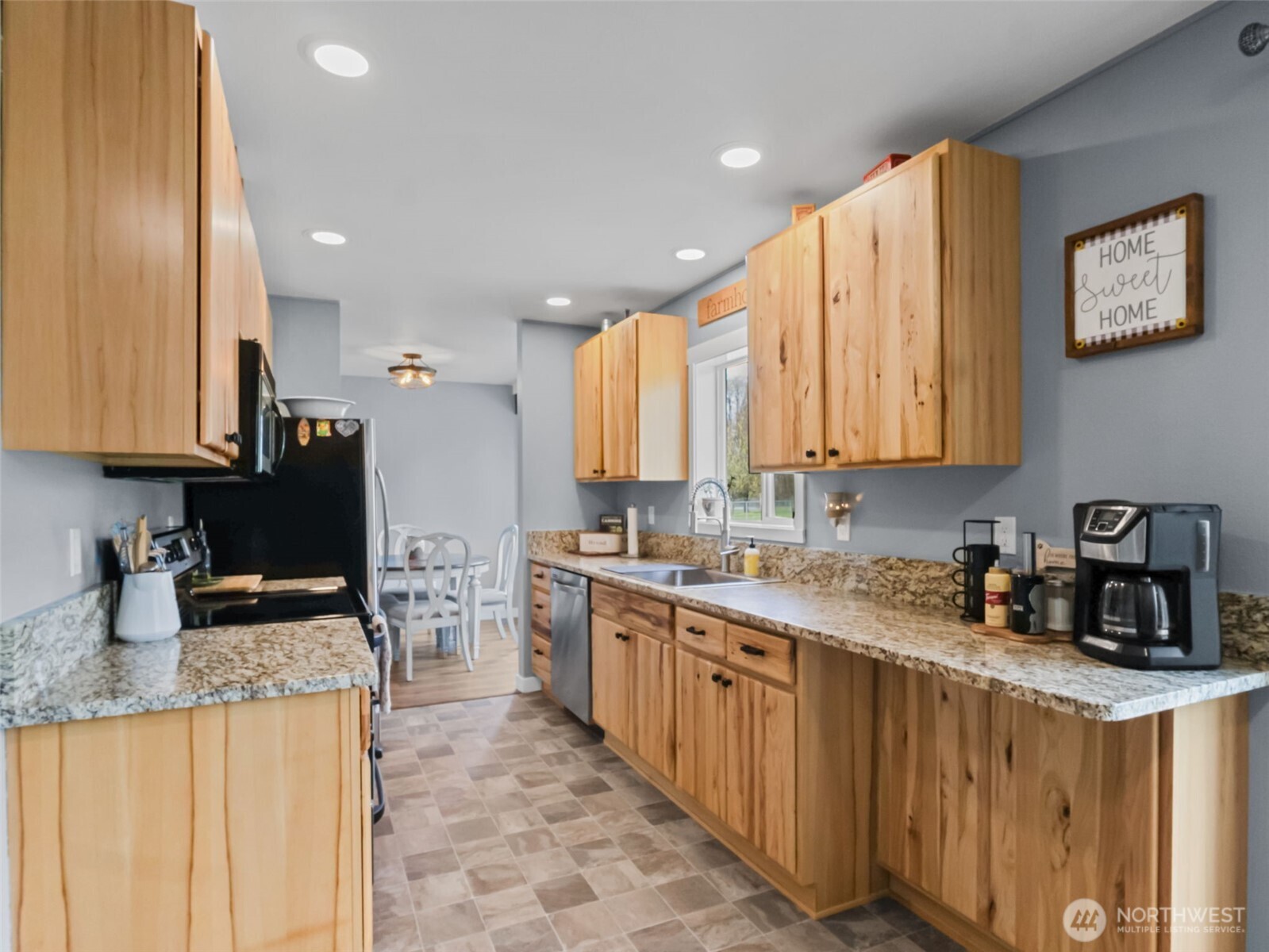 20110 Rainy Lane Southwest Rochester, WA 98579 - Photo 9 of 27