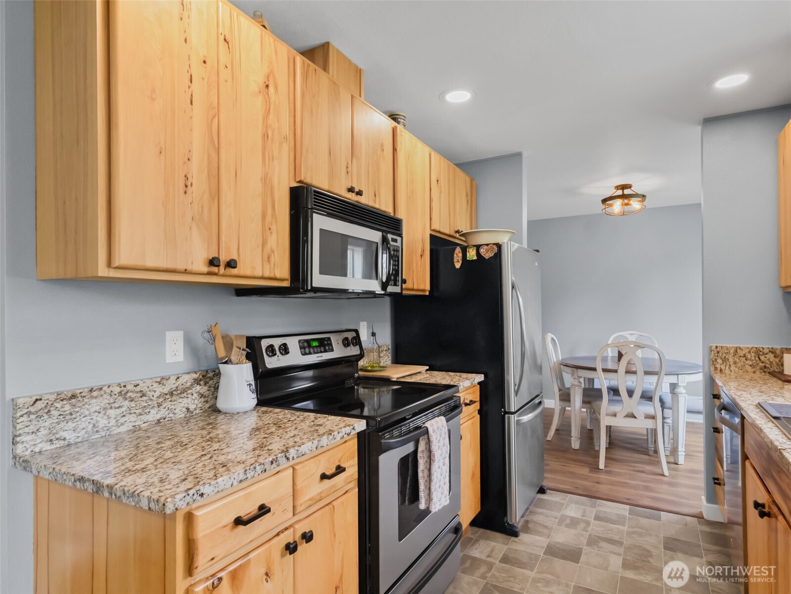 20110 Rainy Lane Southwest Rochester, WA 98579 - Photo 10 of 27