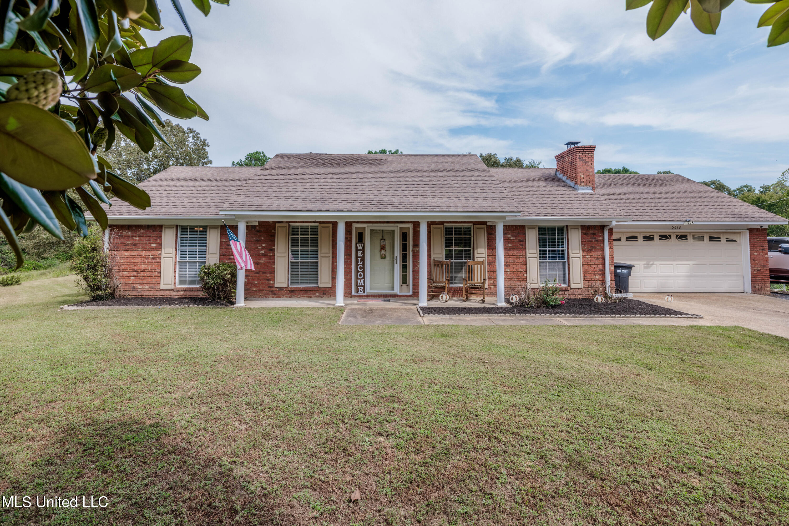 5679 Peyton Road Coldwater, MS 38618 - Photo 1 of 27 FRONT