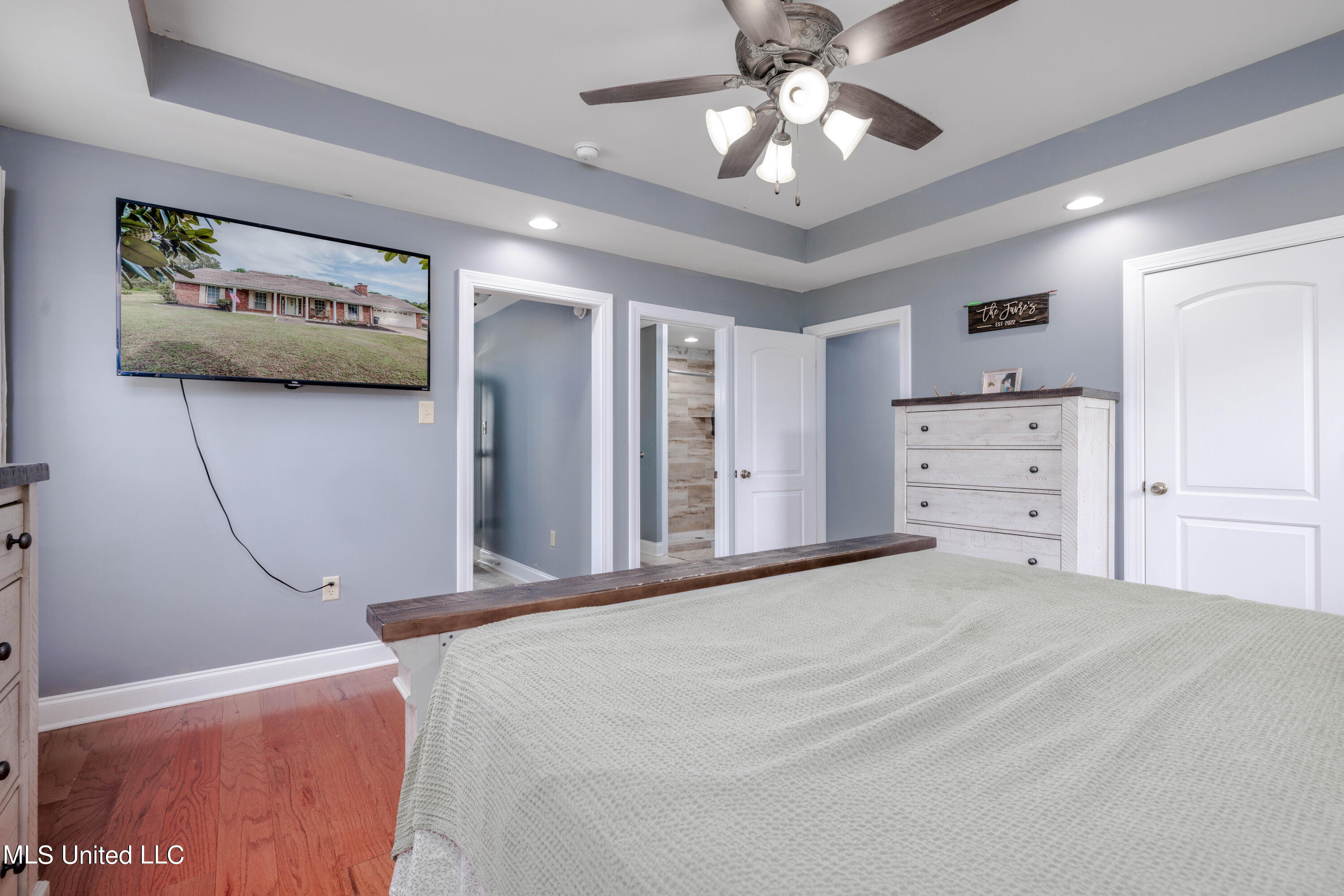 5679 Peyton Road Coldwater, MS 38618 - Photo 14 of 27 19-primary bedroom